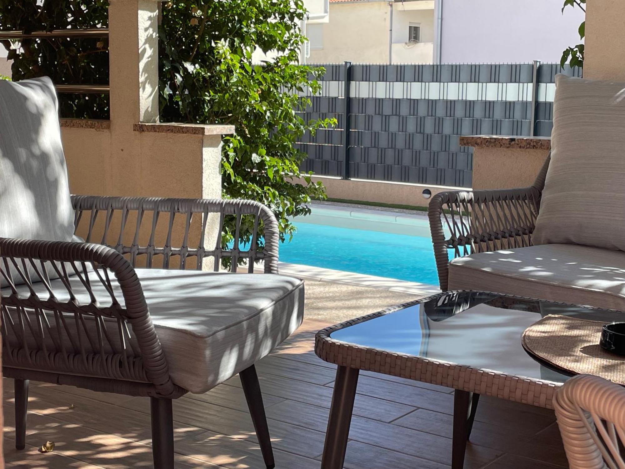 Villa Andrijana - Exclusively Yours - Family Getaway With Private Pool Kastela Bagian luar foto