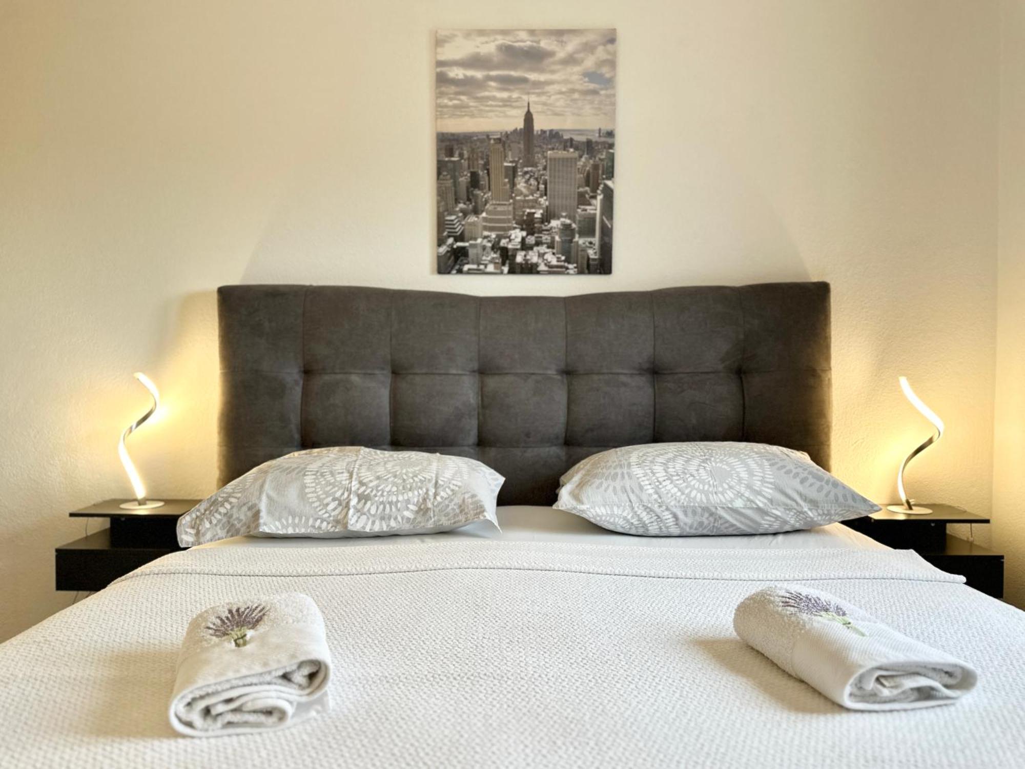 Villa Andrijana - Exclusively Yours - Family Getaway With Private Pool Kastela Bagian luar foto