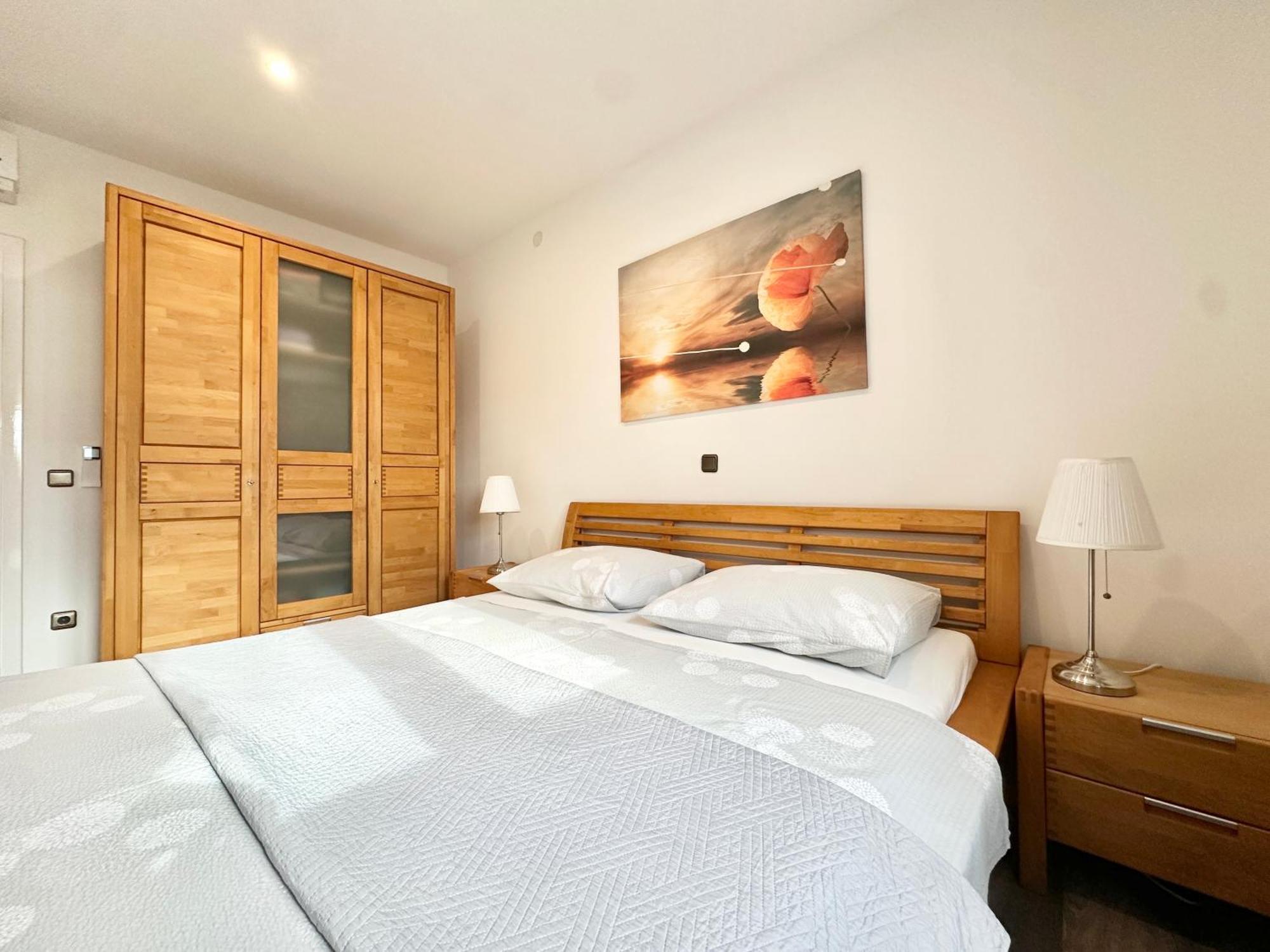 Villa Andrijana - Exclusively Yours - Family Getaway With Private Pool Kastela Bagian luar foto